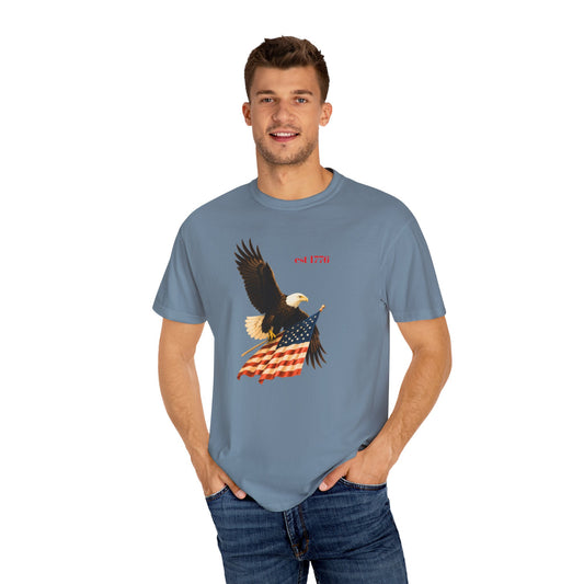 Patriotic Eagle T-Shirt, Unisex USA Flag Tee, Fourth of July Outfit, Vintage Eagle Graphic Shirt, Americana Gift for Veterans